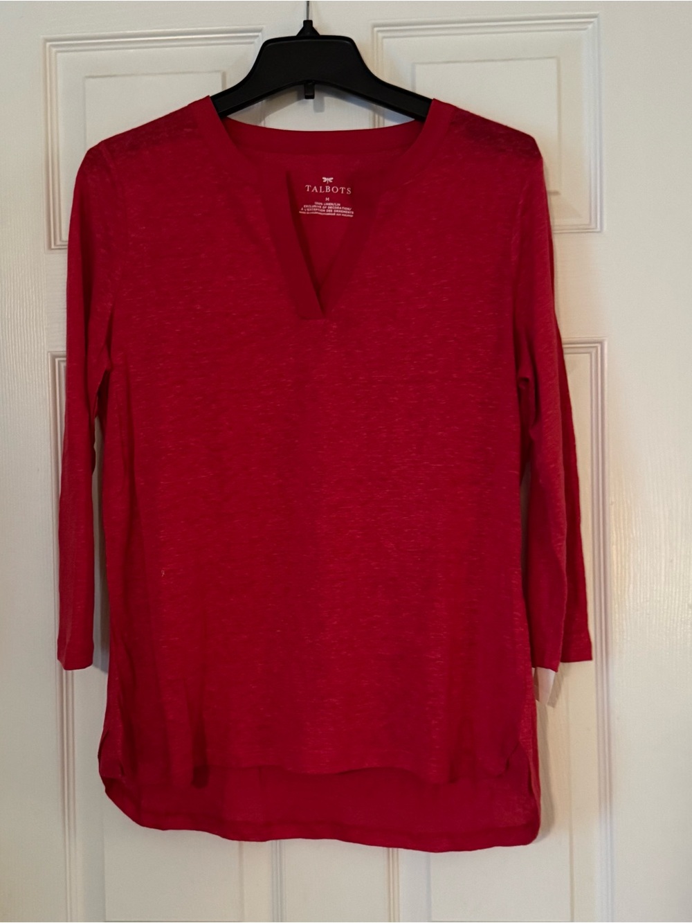 NWT Talbots Raspberry Split V-Notch Long Sleeve Lightweight Top